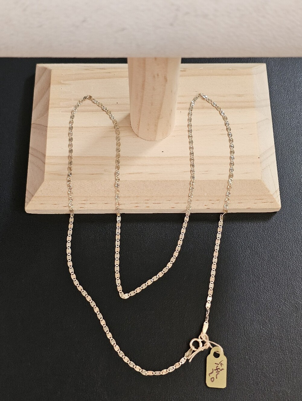 14k Gold Tri Color Necklace 20 Inch